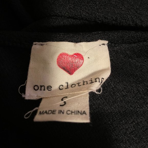 Black Romper with shorts -Small - Picture 4 of 6